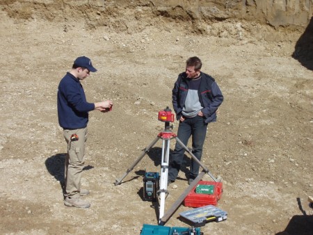 genaues Nivilieren der Schalung
